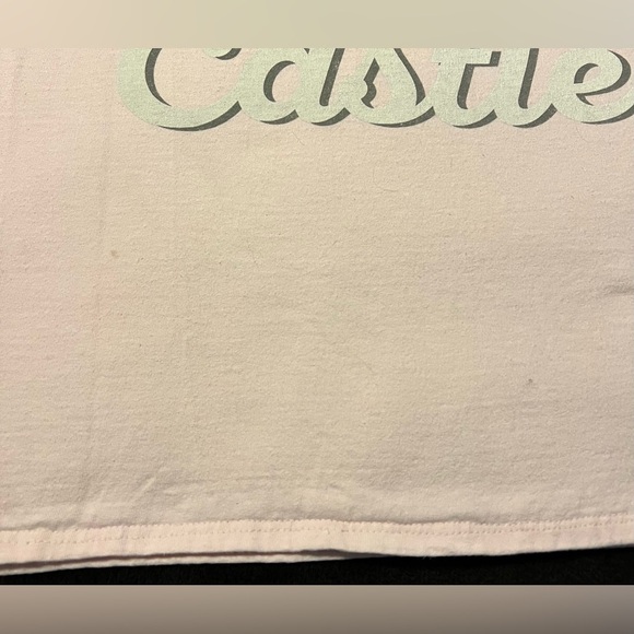 UC Disney Original “Queen of the Castle” Light Pink T-Shirt Women’s 2XL - Picture 7 of 9